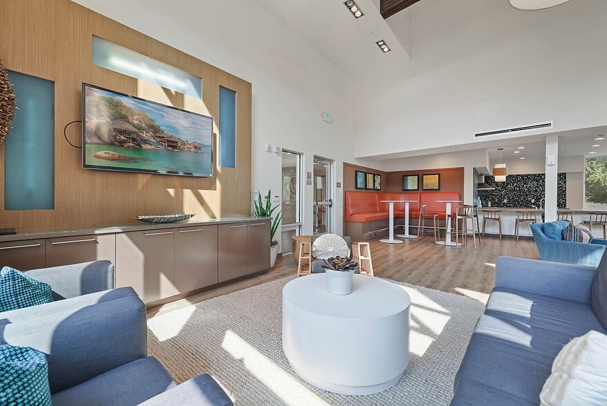 More Photos Of 2441 76th Ave SE, Mercer Island Apartments For Lease