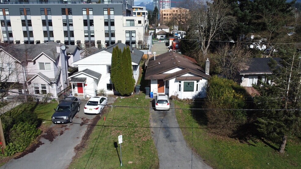 More Photos Of 1536 & 1542 Bond Street, North Vancouver Land For Sale