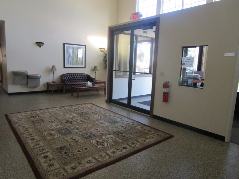 More Photos Of 23 Forry St, Newark Office Residential For Lease