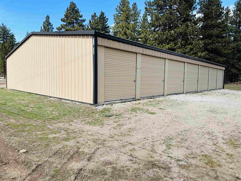 Primary Photo Of 687-845 Magnolia, Susanville Specialty For Sale