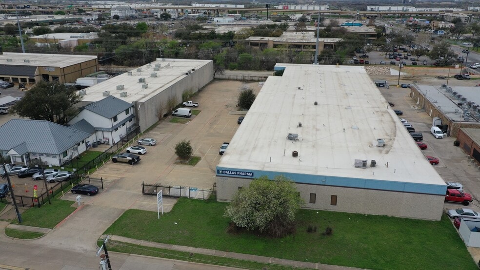 More Photos Of 10969 Shady Trl, Dallas Light Distribution For Lease