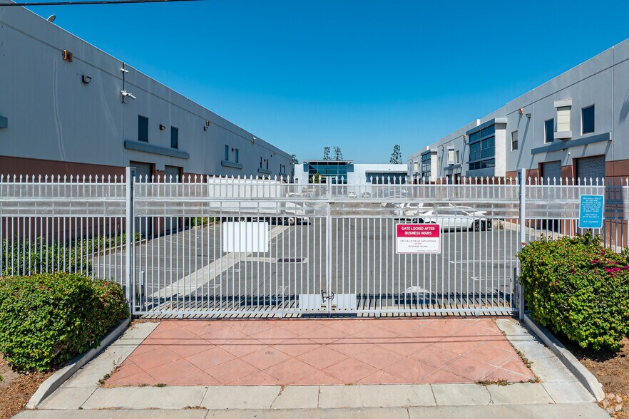 More Photos Of 12368 Valley Blvd, El Monte Manufacturing For Sale