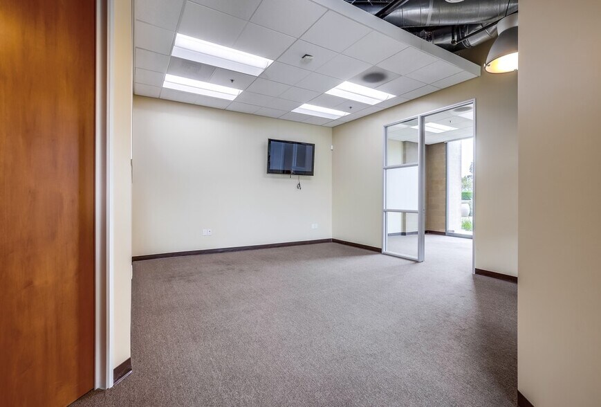 More Photos Of 16520 Bake Pky, Irvine Office For Lease