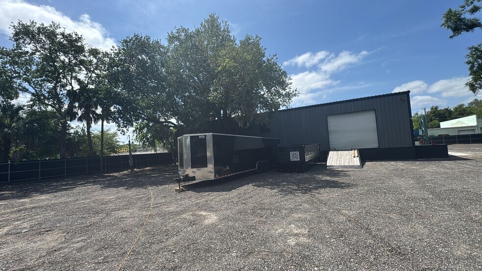 More Photos Of 875 Buffalo Rd, Titusville Warehouse For Sale
