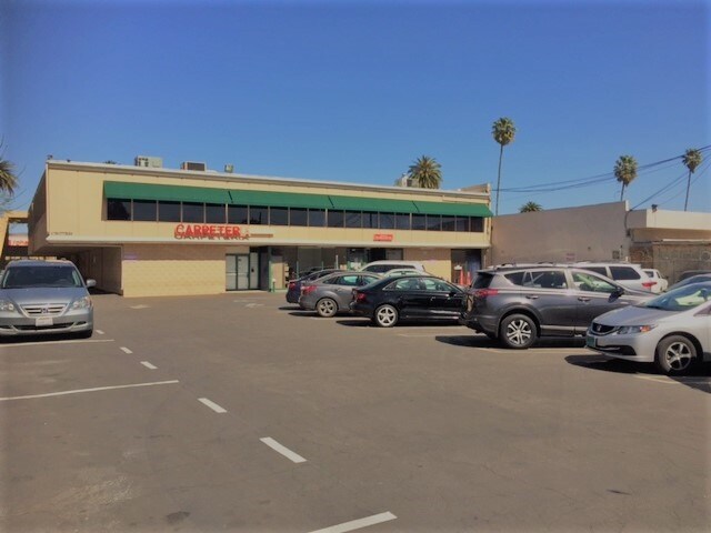 More Photos Of 21044 Sherman Way, Canoga Park Office For Lease