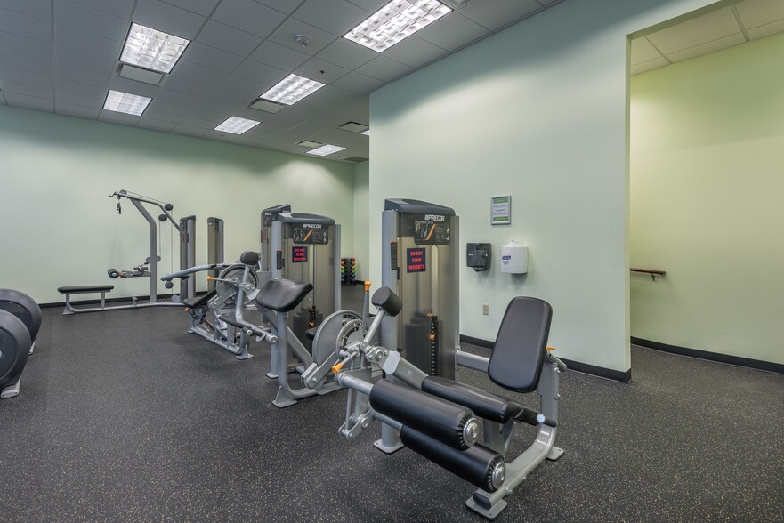 More Photos Of 1201 Main St, Columbia Office For Lease