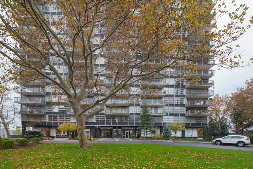 More Photos Of 6050 Kennedy Blvd E, West New York Apartments For Sale