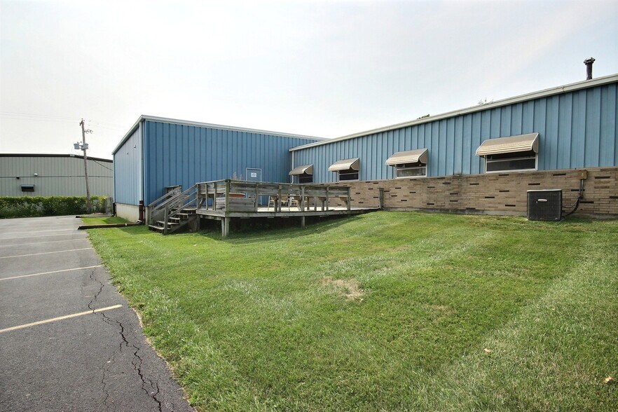 More Photos Of 1431 Production Rd, Fort Wayne Manufacturing For Sale