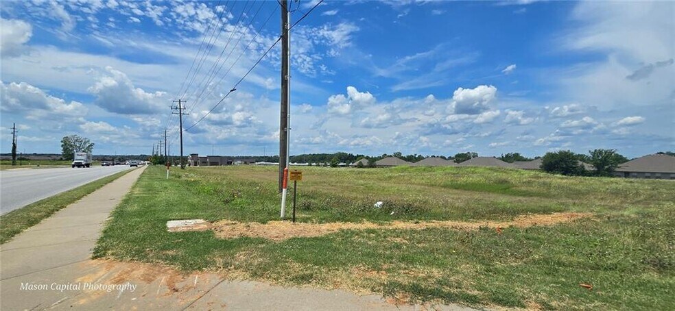 More Photos Of 3600 SW Regional Airport Blvd, Bentonville Land For Sale