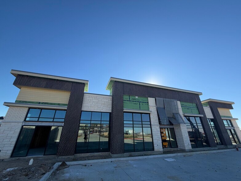 More Photos Of 1308-1380 S Preston Rd, Celina Medical For Sale