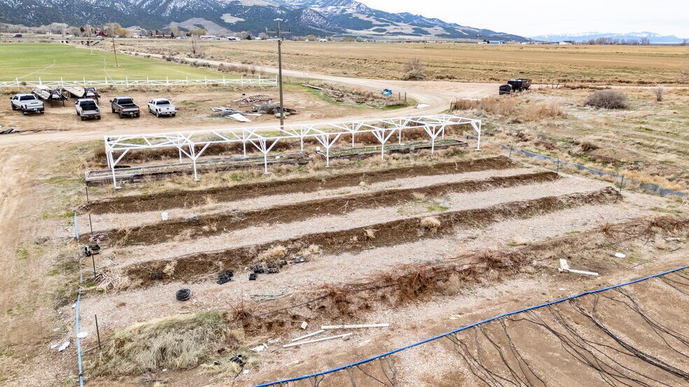 More Photos Of 700 N Center Street, Summit Land For Sale