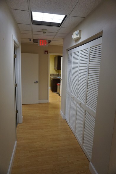 More Photos Of 9220 SW 72nd St, Miami Medical For Lease