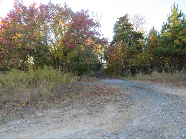 More Photos Of 185 Radio Rd, Prince Frederick Land For Sale