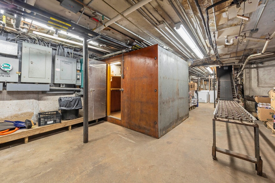 More Photos Of 94-12 Jamaica Ave, Woodhaven Storefront Retail Residential For Sale