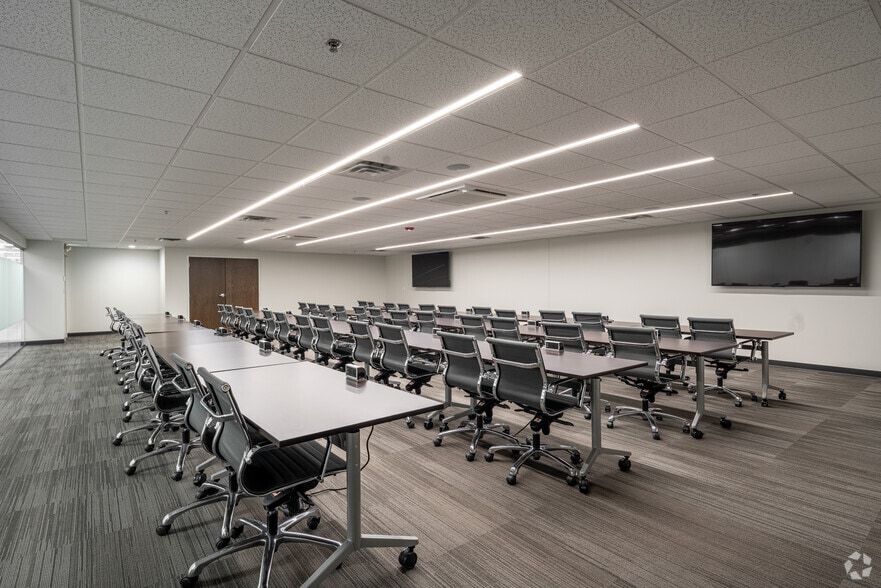 Photo of 3rd Floor Ste 390/395