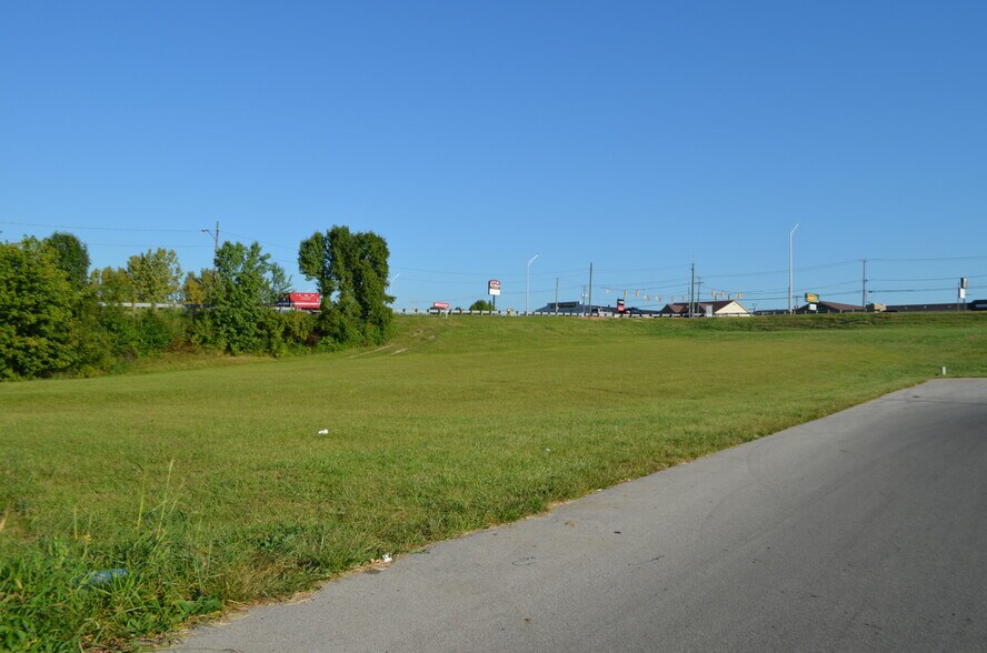More Photos Of 0 Rear N Memorial Dr, Lancaster Land For Sale