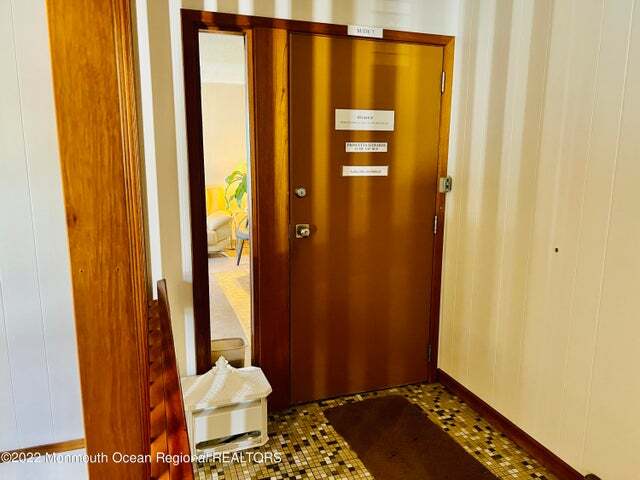 More Photos Of 1314 Park Ave, Plainfield Medical For Sale