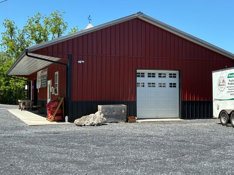 More Photos Of 885 Stonewall Jackson Hwy, Bentonville General Retail For Lease