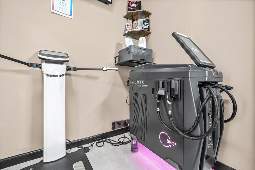 More Photos Of 295 Athens Hwy, Loganville Freestanding For Sale