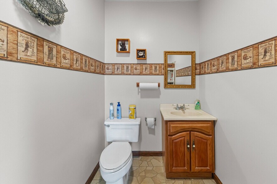 More Photos Of 1800 South St, Lafayette Office For Sale