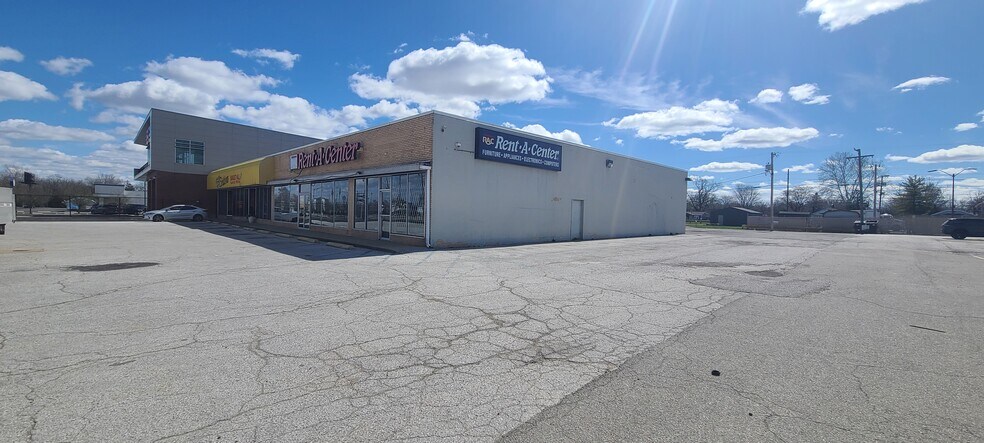 More Photos Of 5411 W Washington St, Indianapolis Storefront For Lease