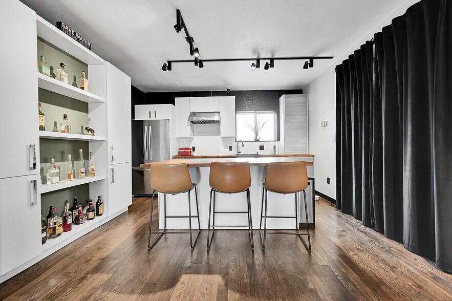 More Photos Of 10403 W 44th Ave, Wheat Ridge Storefront Retail Residential For Sale