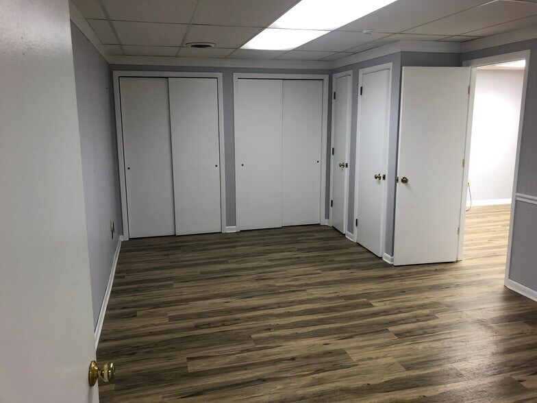 More Photos Of 1106 W 15th St, Hopkinsville Unknown For Lease