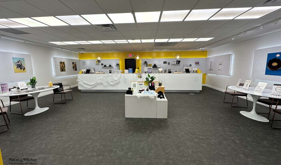 More Photos Of 175 NW 167th St, Miami Drugstore For Sale