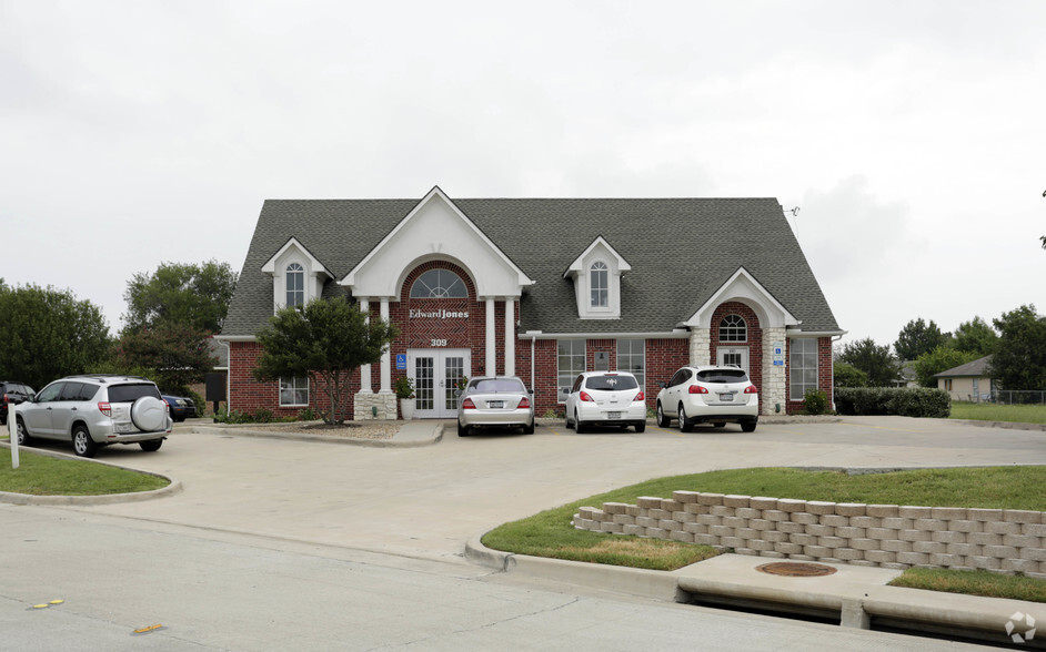 Primary Photo Of 309 W Eldorado Pky, Little Elm Office For Lease