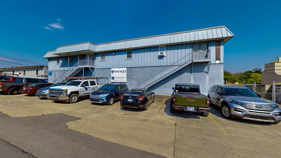 More Photos Of 405 Industrial Dr, Mount Juliet Warehouse For Sale