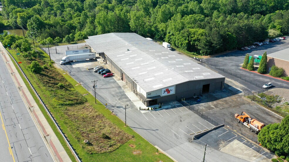 Primary Photo Of 5500 S Cobb Dr SE, Atlanta Warehouse For Lease