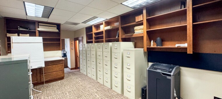 More Photos Of 328 N 76th St, Milwaukee Office For Sale
