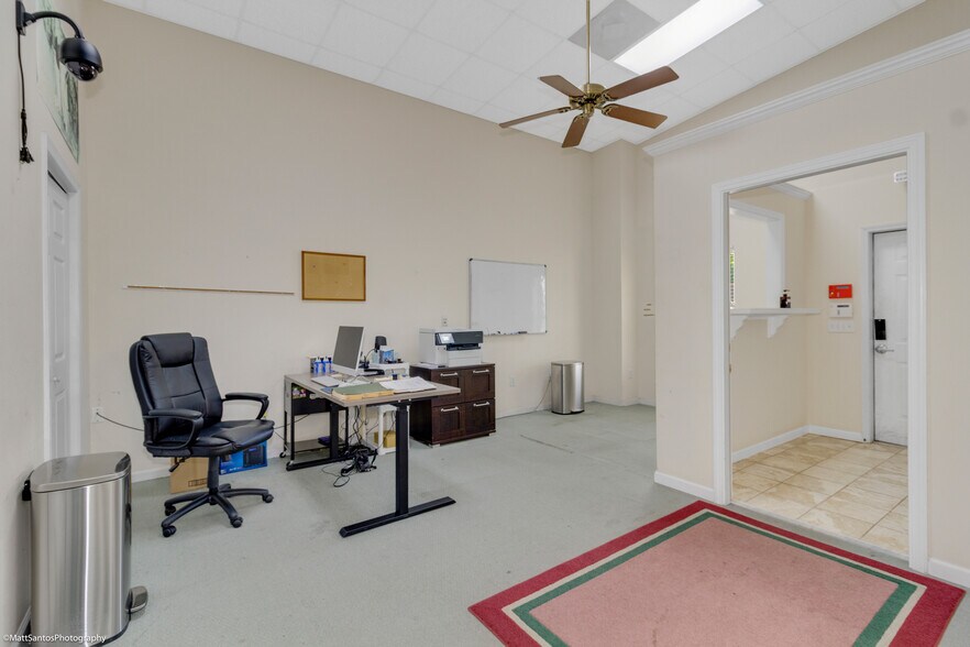 More Photos Of 328 Tiller Dr, Pawleys Island Warehouse For Lease