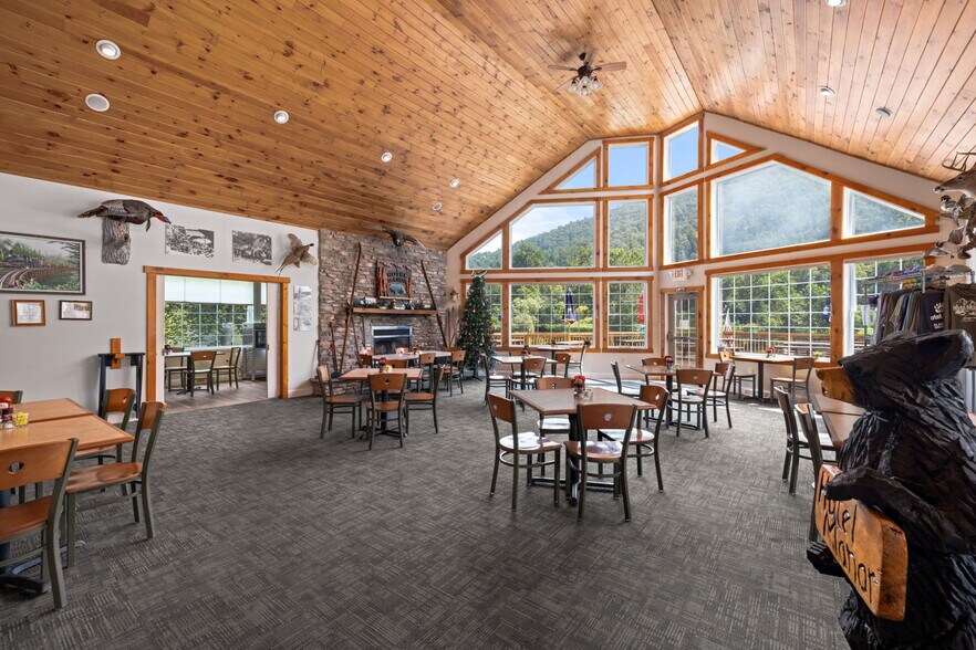 More Photos Of 392 Slate Run Rd, Slate Run Hospitality For Sale