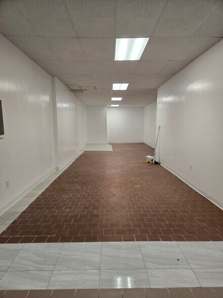 More Photos Of 116 Smith St, Brooklyn Apartments For Sale