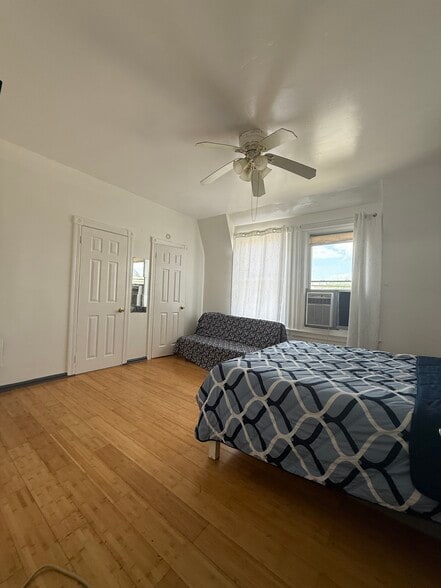 More Photos Of 4118 W Girard Ave, Philadelphia Specialty For Sale