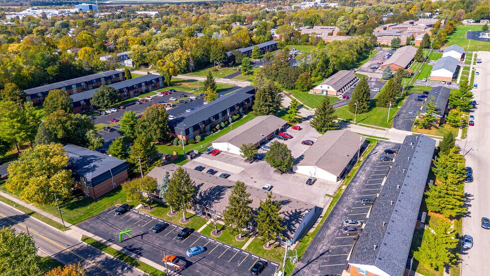 More Photos Of 207 W Funderburg Rd, Fairborn Apartments For Sale