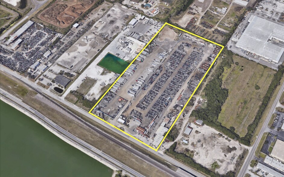 Primary Photo Of 3595 118th Ave N, Clearwater Auto Salvage Facility For Sale