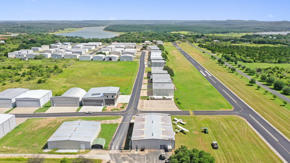 Primary Photo Of 101 Piper Ln, Spicewood Flex For Lease