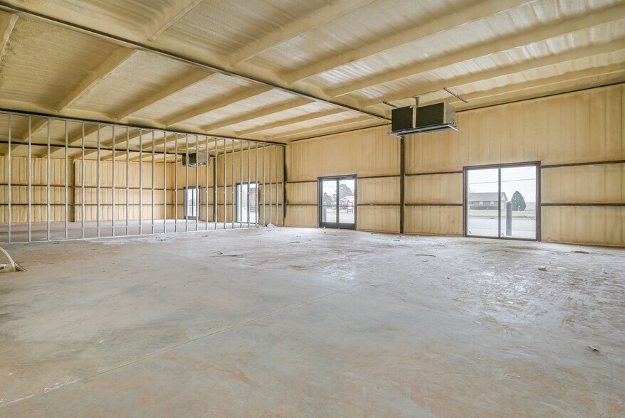 More Photos Of 8700 Clinton Glen, Amarillo Storefront For Sale