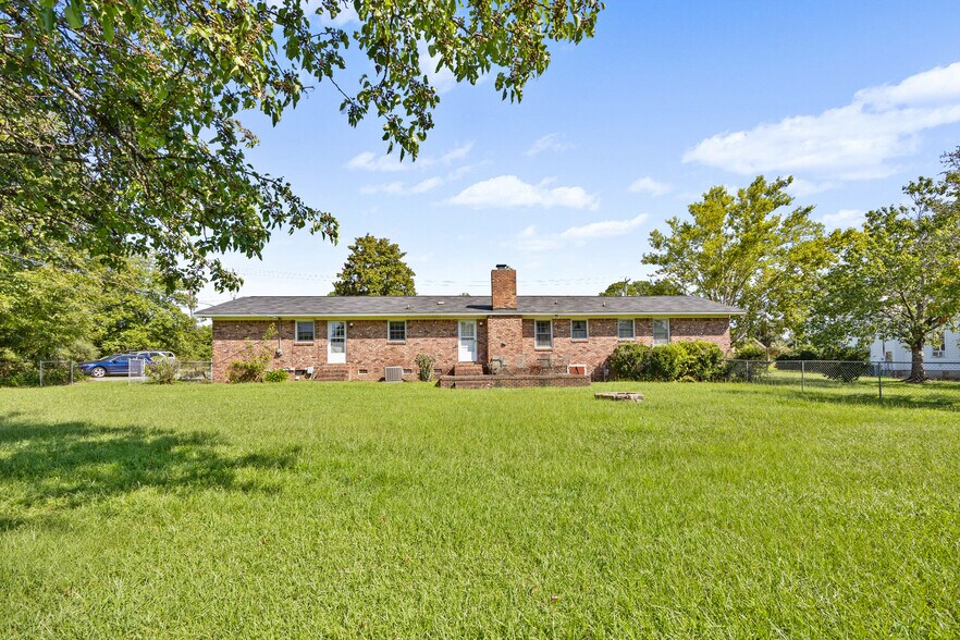 More Photos Of , West Columbia Unknown For Sale