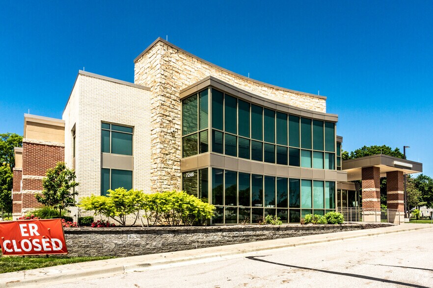 More Photos Of 7246 W 75th St, Overland Park Hospital For Lease