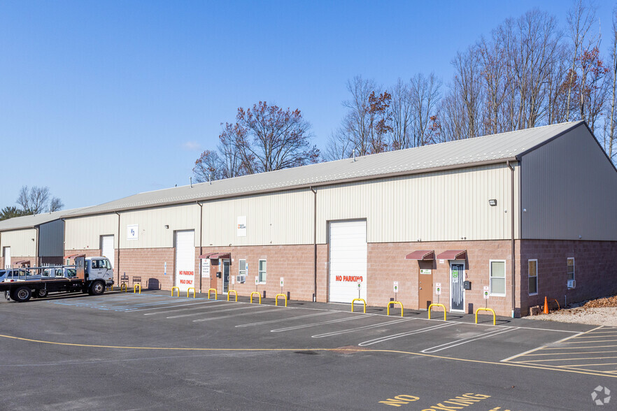 Primary Photo Of 242 Possum Hollow Rd, Monroe Township Warehouse For Lease