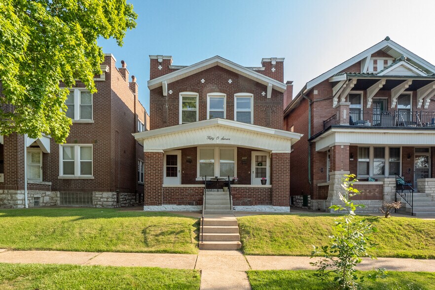 Primary Photo Of 5007 Goethe Ave, Saint Louis Multifamily For Sale