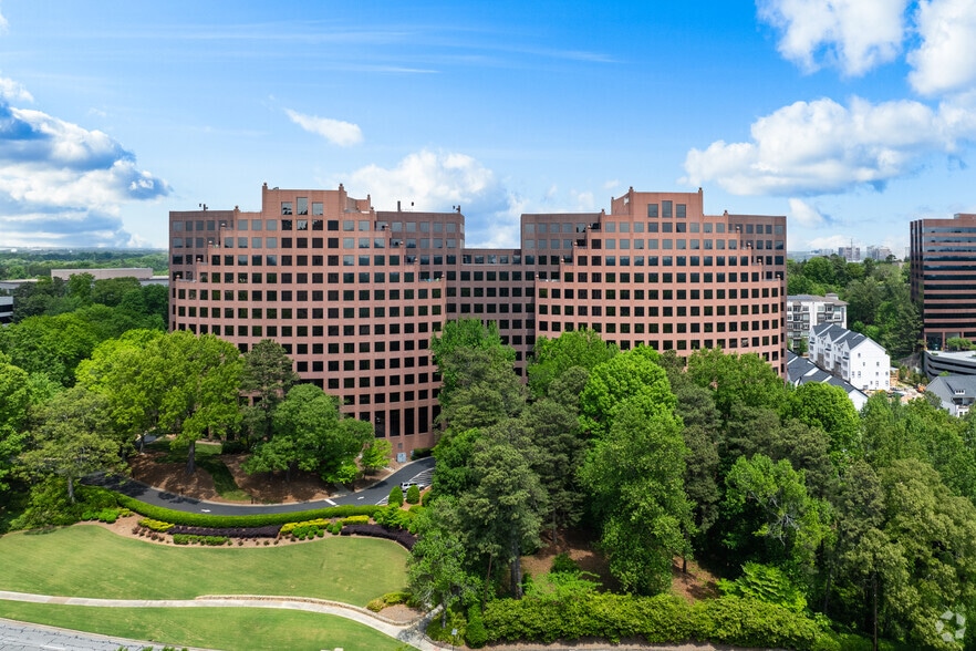 More Photos Of 2727 Paces Ferry Rd SE, Atlanta Coworking Space