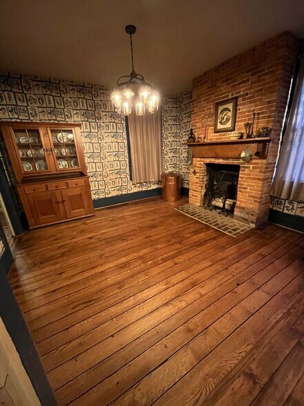 More Photos Of 690-692 State Route 66, Leechburg General Retail For Sale