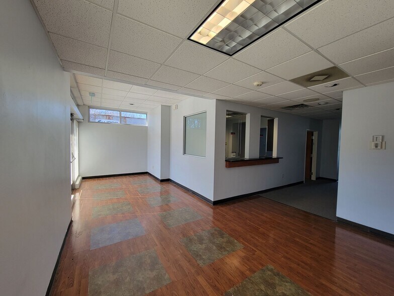 More Photos Of 784 Prince Ave, Athens Medical For Sale