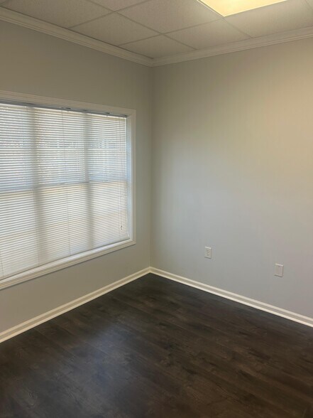 More Photos Of 530 Highland Station Dr, Suwanee Medical For Lease