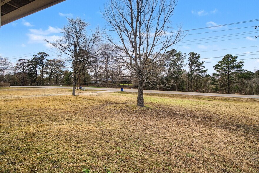 More Photos Of 9882 FM 149 Rd, Montgomery Flex For Sale