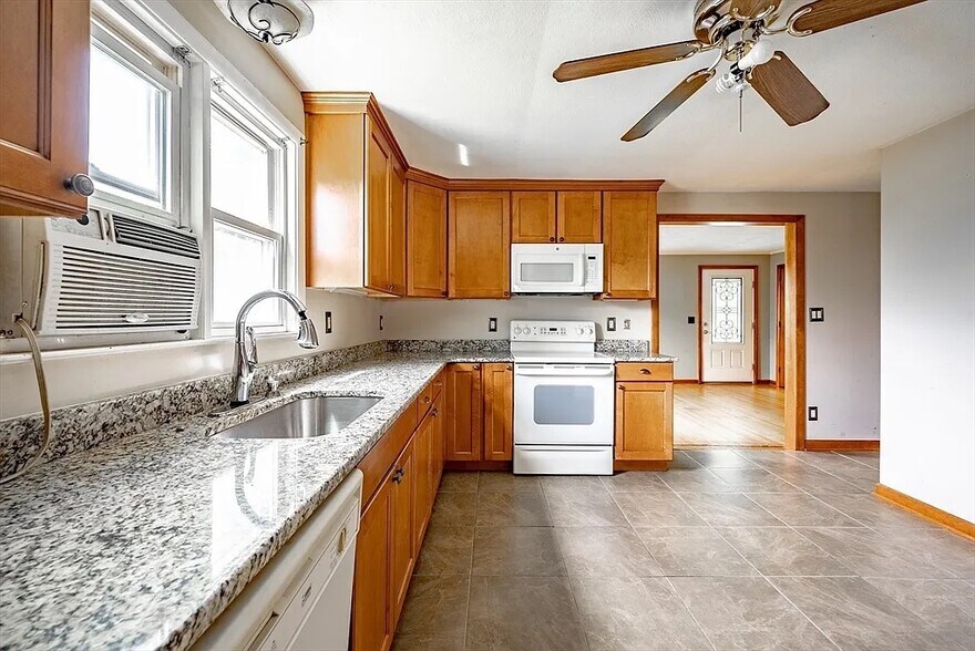 More Photos Of 95 Baskin Dr, Chicopee Office Residential For Sale